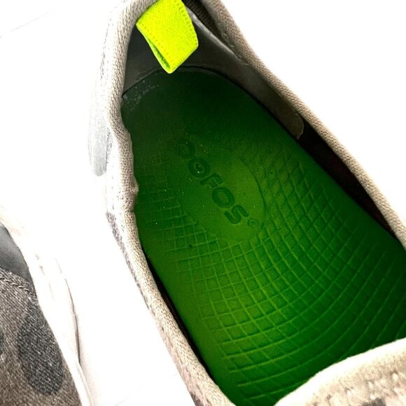 OOFOS WOMENS OOMG EEZEE SLIP ON SNEAKER CAMO Limited - Picture 5 of 8